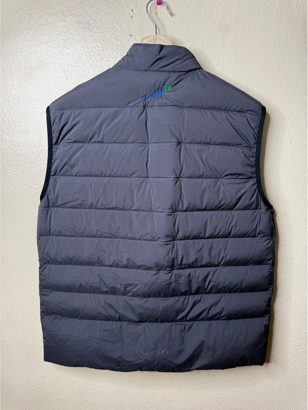 Moncler Gordes Gilet Vest Men’s Sz 5 Gray Down Puffer Full Zip Matte Black NWT
